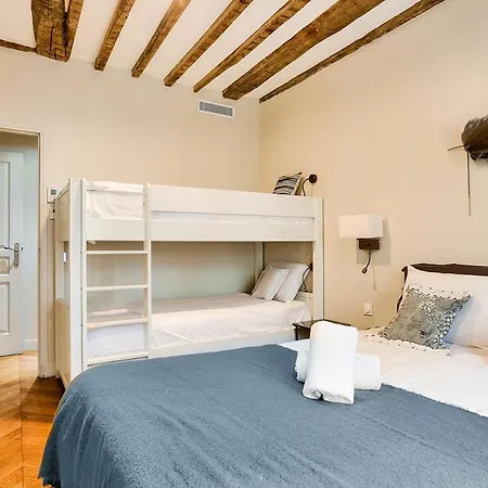 Apartment Urban Flat 73 - Luxury Parisian Flat Near Les Halles Rivoli *