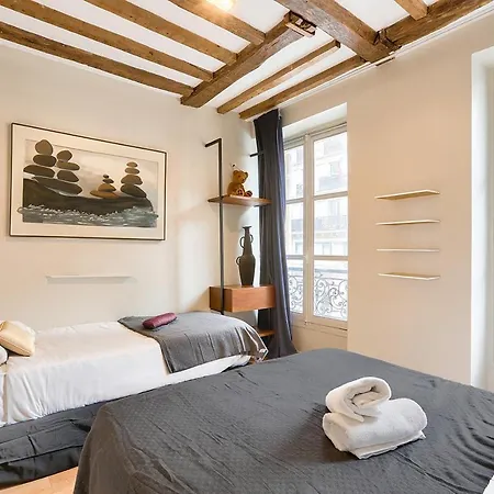 Urban Flat 73 - Luxury Parisian Flat Near Les Halles Rivoli Apartment *
