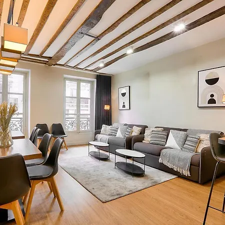 Urban Flat 73 - Luxury Parisian Flat Near Les Halles Rivoli Apartment *